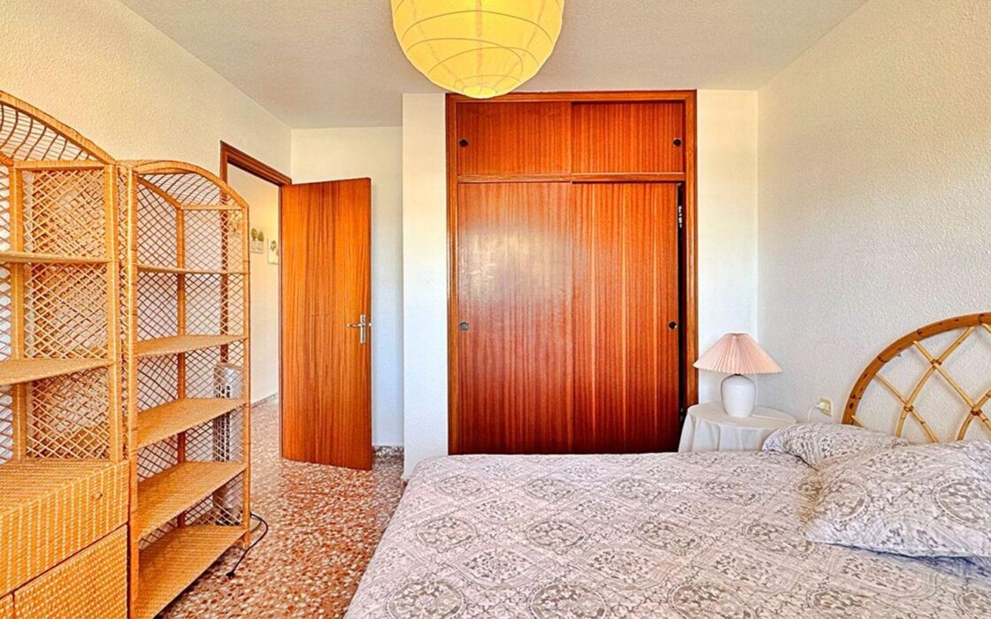 Апартаменти в Торрев’єсі біля моря 64 кв.м з видом на море