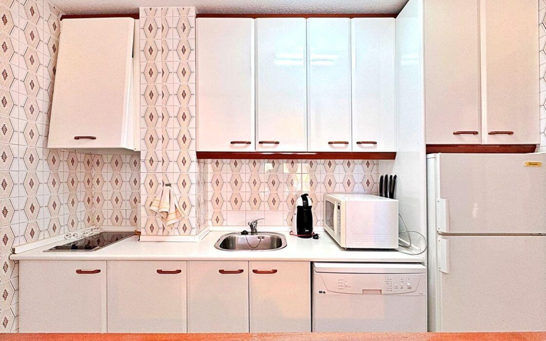 Апартаменти в Торрев’єсі біля моря 64 кв.м з видом на море