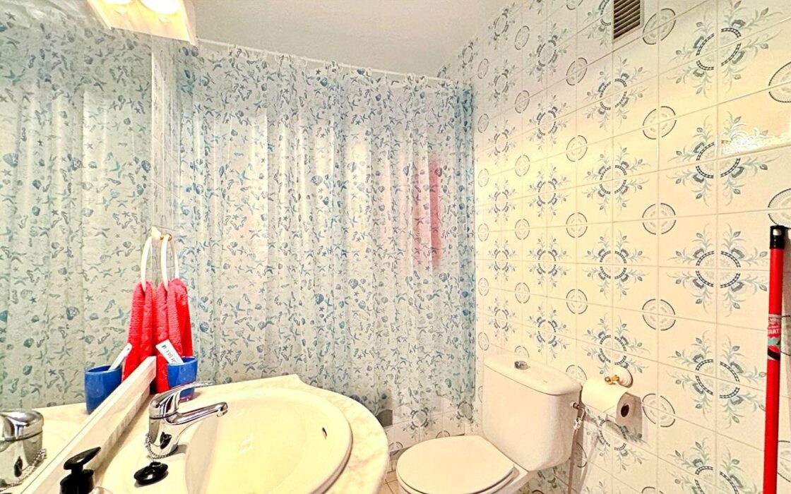 Апартаменти в Торрев’єсі біля моря 64 кв.м з видом на море