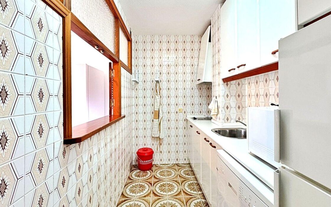 Апартаменти в Торрев’єсі біля моря 64 кв.м з видом на море