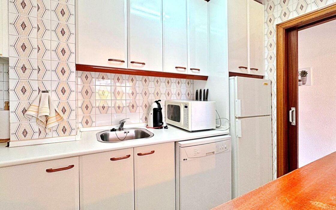 Апартаменти в Торрев’єсі біля моря 64 кв.м з видом на море