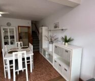 Уютный таунхаус с солярием у озера в Торревьехе 73 кв.м