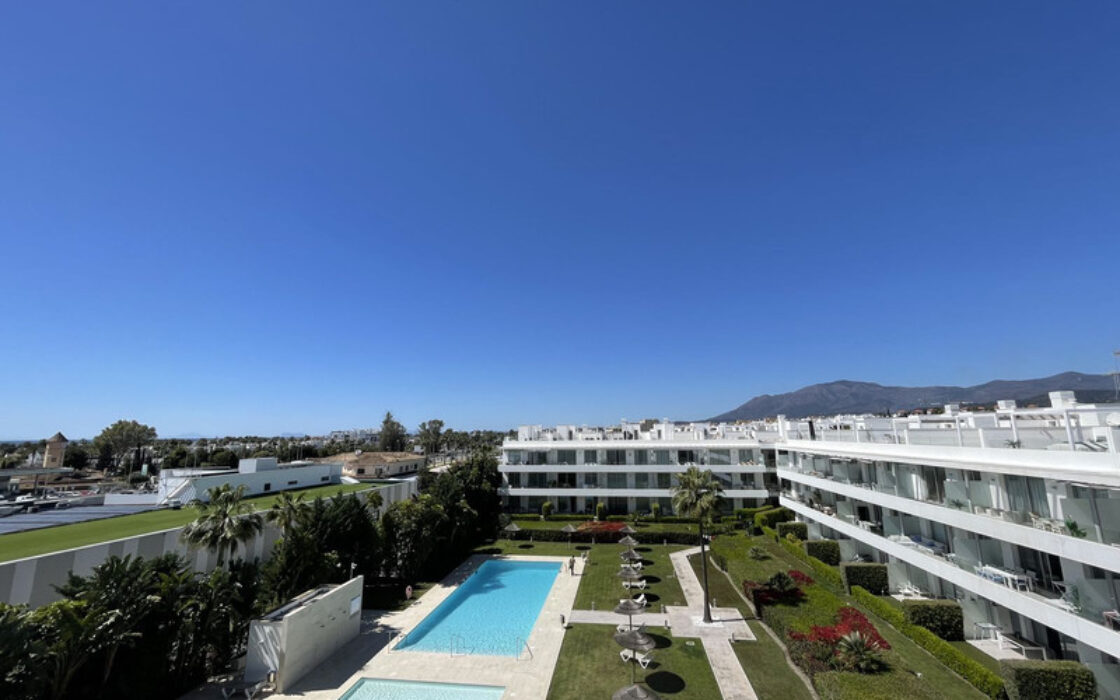 Пентхаус с террасой в Bel Air, 113 кв.м, 4 комнаты