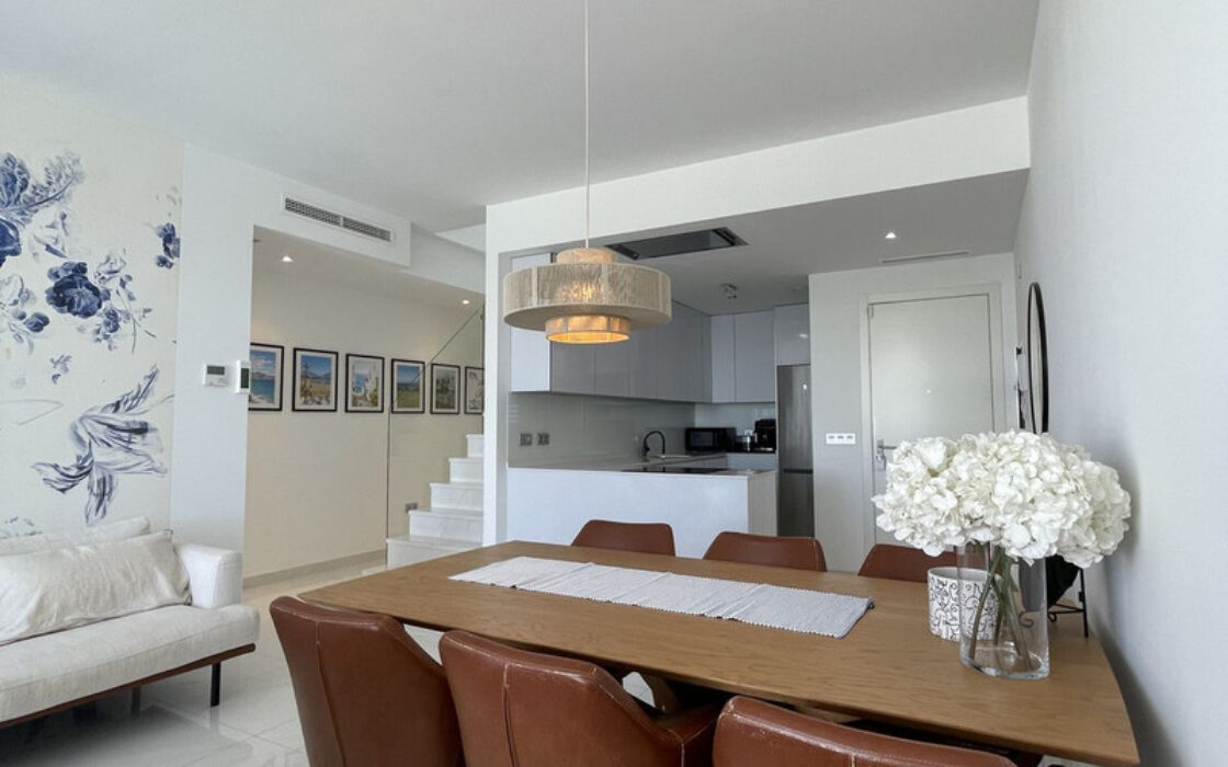 Пентхаус с террасой в Bel Air, 113 кв.м, 4 комнаты