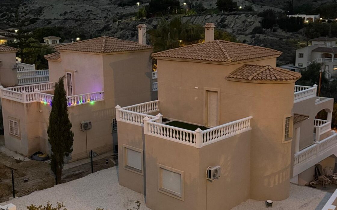 Окремий шале в Кампелло 246 кв.м з видом на море