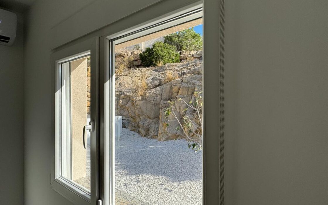 Окремий шале в Кампелло 246 кв.м з видом на море