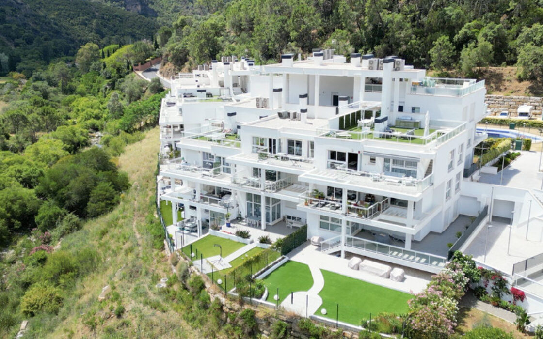 Пентхаус с террасой в Бенахависе 139 кв.м с мебелью