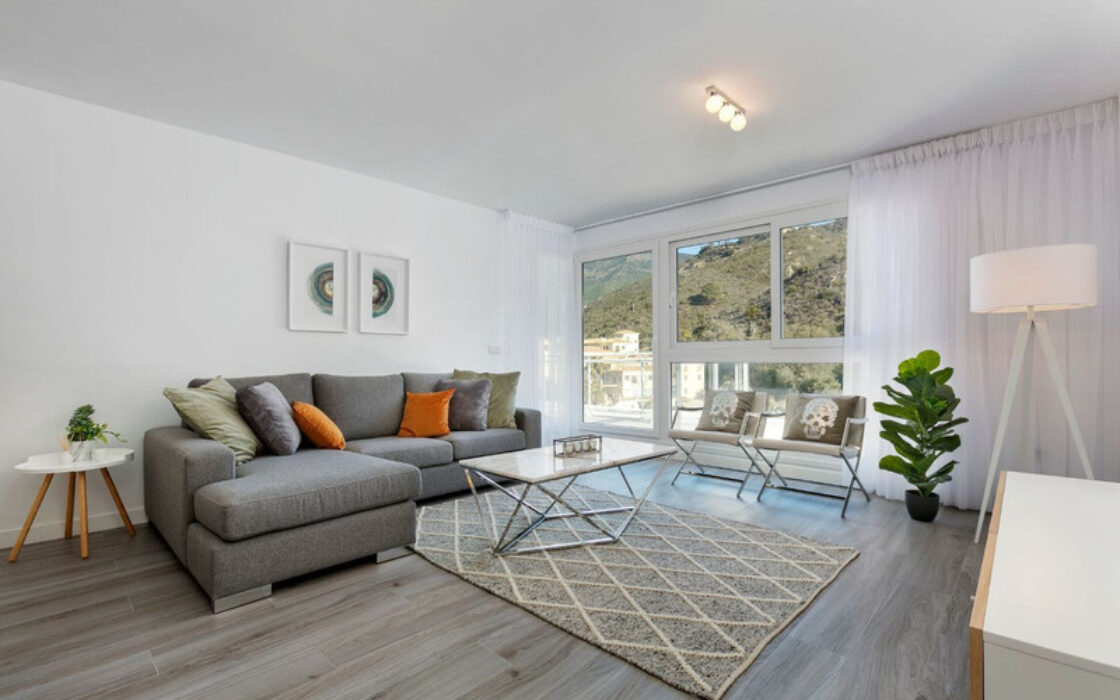 Пентхаус с террасой в Бенахависе 139 кв.м с мебелью