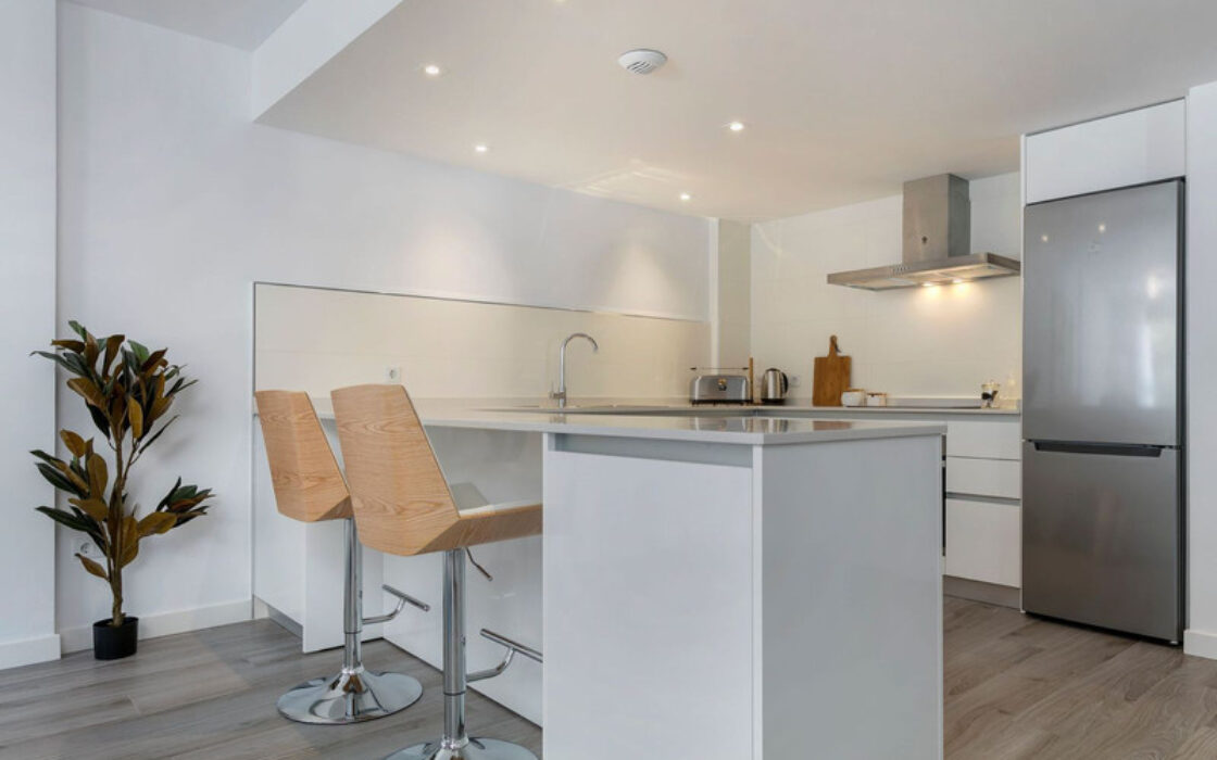 Пентхаус с террасой в Бенахависе 139 кв.м с мебелью