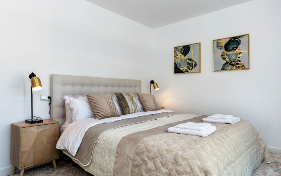 Пентхаус с террасой в Бенахависе 139 кв.м с мебелью