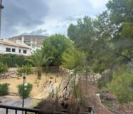 Суміжний будинок в Сьерра-Кортина з терасою 140 кв.м