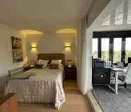 Суміжний будинок в Сьерра-Кортина з терасою 140 кв.м