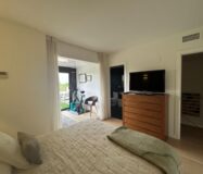 Суміжний будинок в Сьерра-Кортина з терасою 140 кв.м