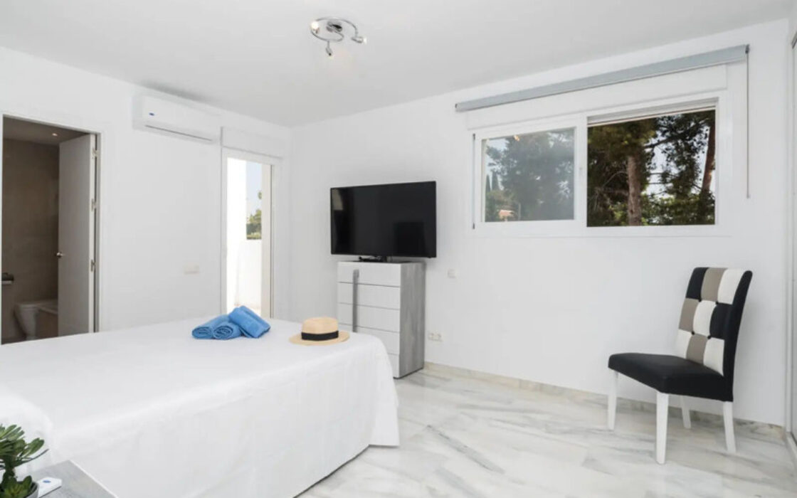 Таунхаус в Аталая 180 кв.м с террасой и мебелью