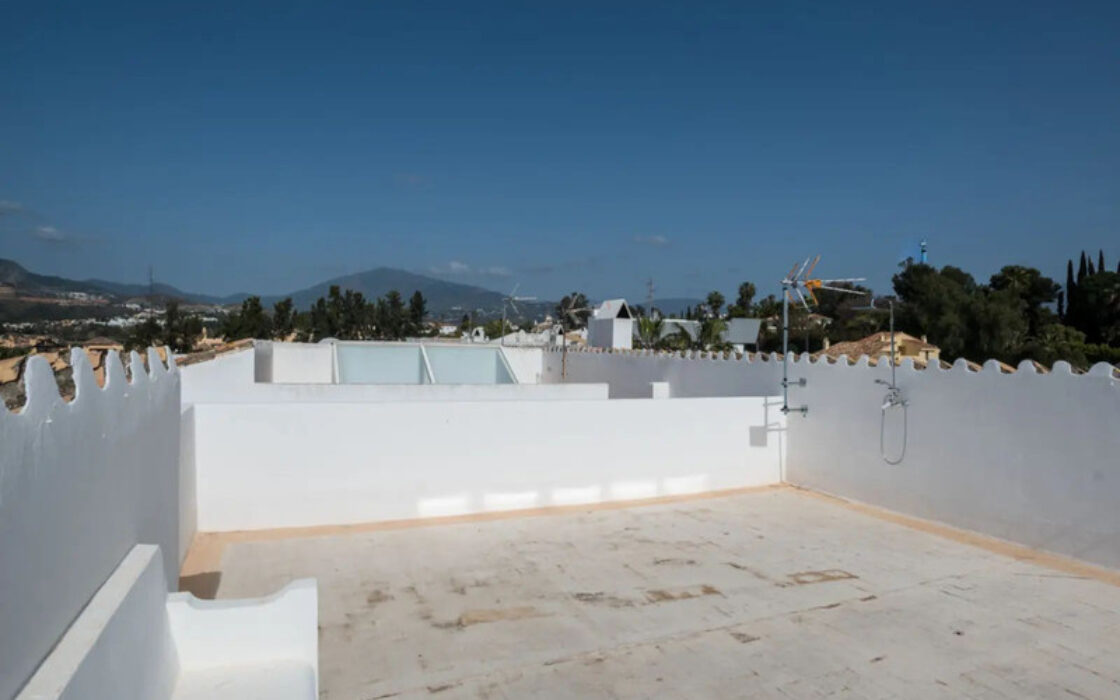 Таунхаус в Аталая 180 кв.м с террасой и мебелью