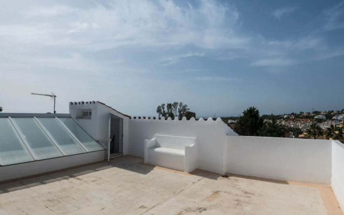 Таунхаус в Аталая 180 кв.м с террасой и мебелью