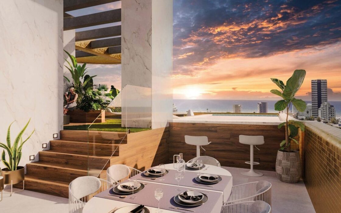 Квартира в Кальпе 145 кв.м з терасою 200 м до моря