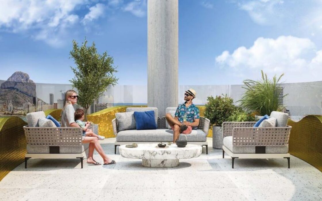 Квартира в Кальпе 145 кв.м з терасою 200 м до моря