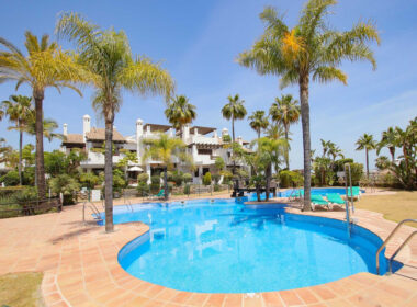 Таунхаус с террасой в Бенахависе 180 кв.м на 4 комнаты