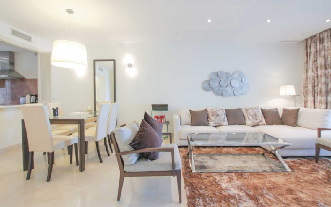 Таунхаус с террасой в Бенахависе 180 кв.м на 4 комнаты