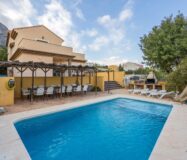 Будинок в Полопі з терасою та басейном, 113 кв.м, 4 кімнати