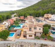 Будинок в Полопі з терасою та басейном, 113 кв.м, 4 кімнати