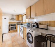 Будинок в Полопі з терасою та басейном, 113 кв.м, 4 кімнати