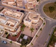 Дом в Торревьехе 338 кв.м с джакузи и бассейном