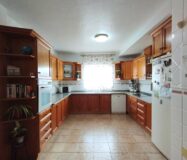 Дом в Торревьехе 338 кв.м с джакузи и бассейном