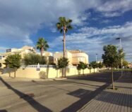 Дом в Торревьехе 338 кв.м с джакузи и бассейном