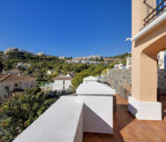 Таунхаус с террасой в Los Arqueros, 264 кв.м, 4 комнаты