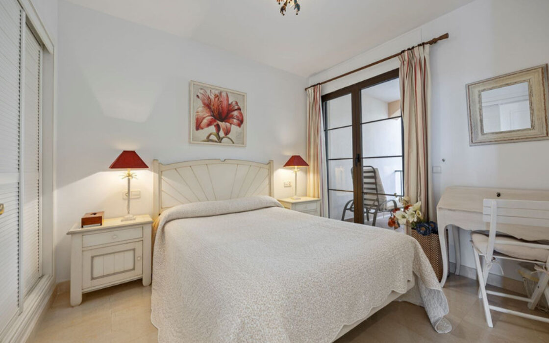 Таунхаус с террасой в Los Arqueros, 264 кв.м, 4 комнаты