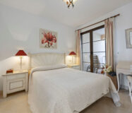 Таунхаус с террасой в Los Arqueros, 264 кв.м, 4 комнаты