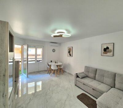 Ремонтована квартира 90 кв.м у пляжа на Коста Бланке