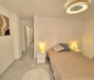 Отремонтированная квартира 90 кв.м у пляжа на Коста Бланке