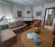 Будинок в Бенехусаре, 150 кв.м, для ремонту, хороше місцезнаходження