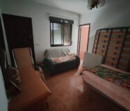 Будинок в Бенехусаре, 150 кв.м, для ремонту, хороше місцезнаходження