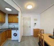 Квартира у моря в Торревьехе 57 кв.м с террасой и бассейном