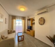 Квартира у моря в Торревьехе 57 кв.м с террасой и бассейном