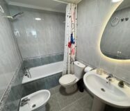 Квартира у моря в Торревьехе 57 кв.м с террасой и бассейном