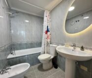 Квартира у моря в Торревьехе 57 кв.м с террасой и бассейном