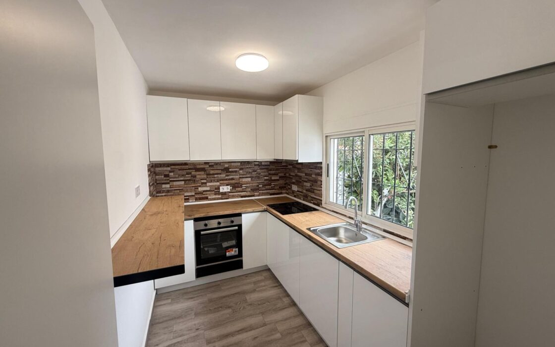 Независимое шале в Лос-Фрутале, 90 кв.м, терраса 40 м² у моря