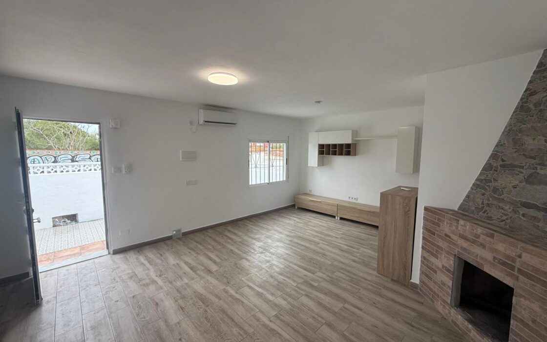 Независимое шале в Лос-Фрутале, 90 кв.м, терраса 40 м² у моря