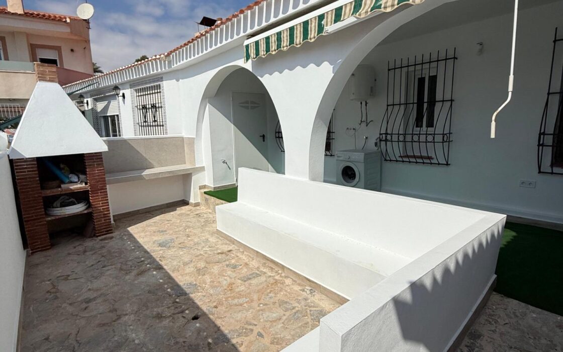 Независимое шале в Лос-Фрутале, 90 кв.м, терраса 40 м² у моря