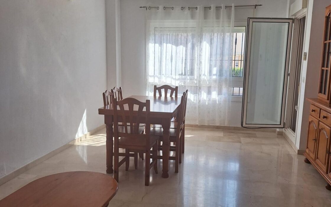 Апартаменты 3 комнаты в Ориуэла Коста с террасой у моря