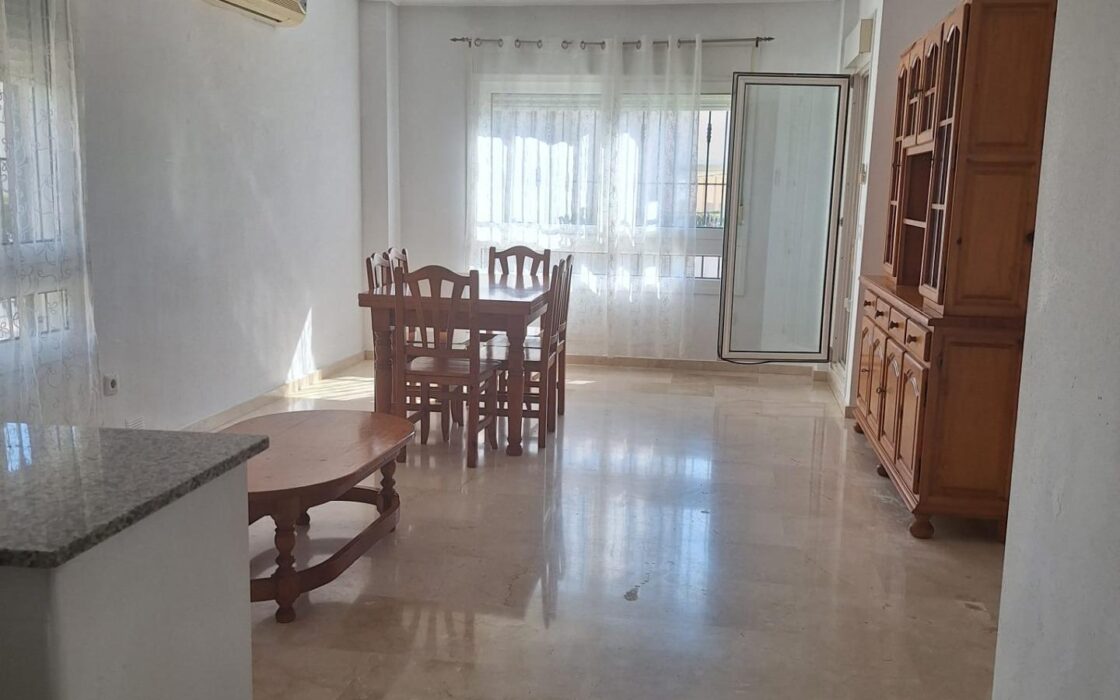 Апартаменты 3 комнаты в Ориуэла Коста с террасой у моря