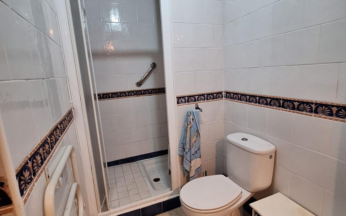 Апартаменты 3 комнаты в Ориуэла Коста с террасой у моря