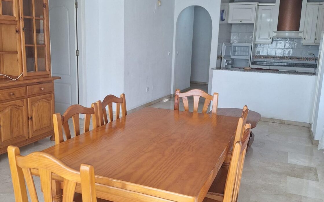 Апартаменты 3 комнаты в Ориуэла Коста с террасой у моря