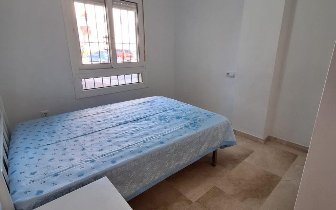 Апартаменты 3 комнаты в Ориуэла Коста с террасой у моря