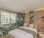 Роскошный дом у моря в Marbella с террасой и великолепным видом